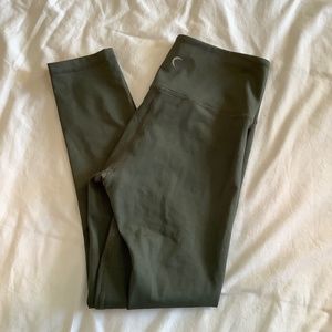 Zyia olive vibration light n tight